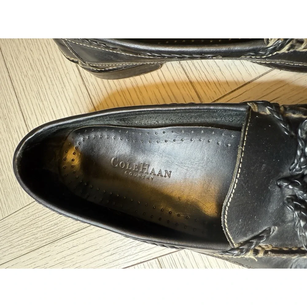 Cole Haan Country Men's Slip On Black Tasseled Leather Loafers. Sz 9.5 M. Preppy